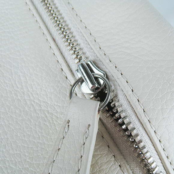 High Quality Replica Hermes Lindy 26CM Shoulder Bag Beige - Click Image to Close